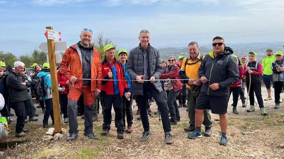 Da “Fontana del Gatto” al Siserno. Inaugurato il sentiero trekking Cai