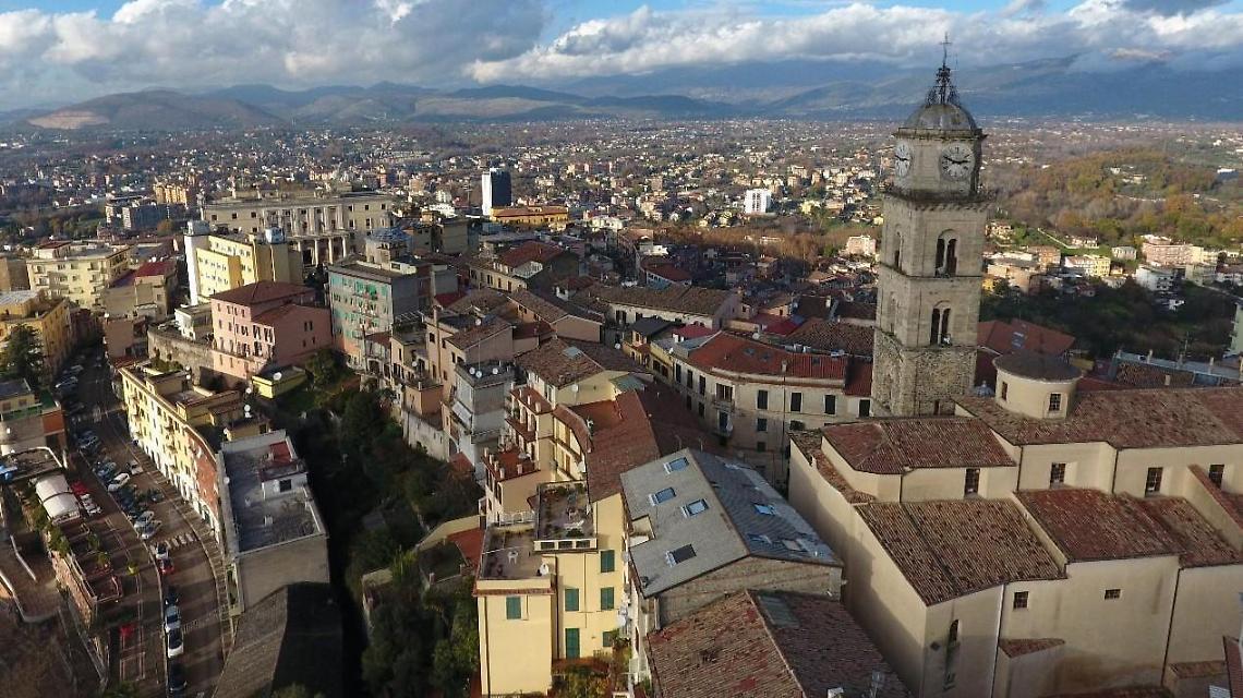 Denatalità, è record di case vuote e abbandonate