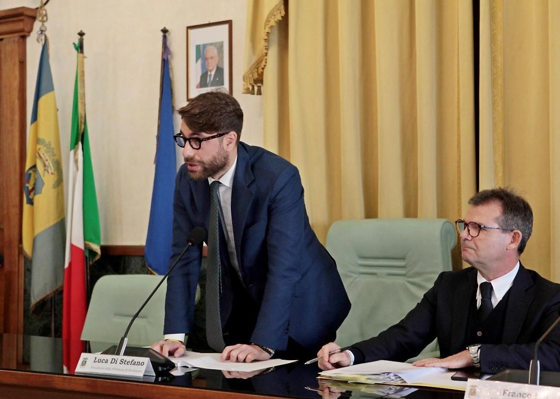Luca Di Stefano all'attacco : «Commissariate la Sto»
