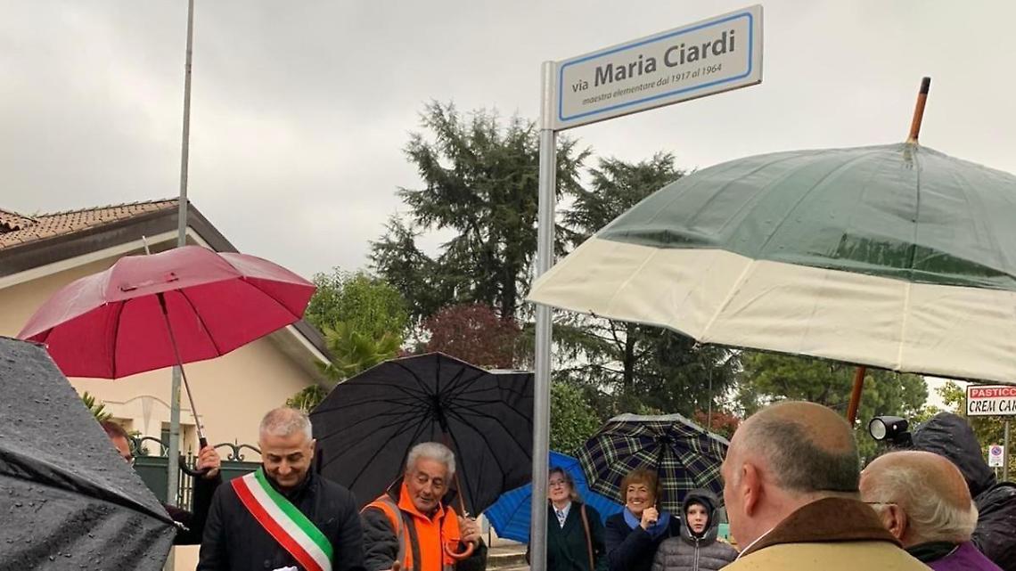 Intitolata la strada alla maestra Maria Ciardi