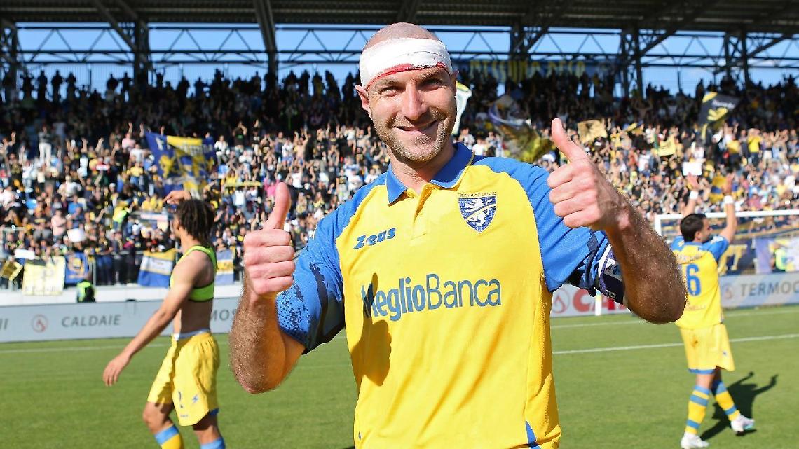 Il Frosinone non sbaglia. Un altro passo verso la “A”