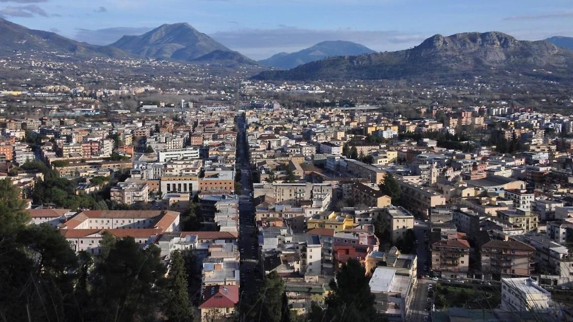 Dall'estorsione alla vendetta. Rigorosamente a luci rosse