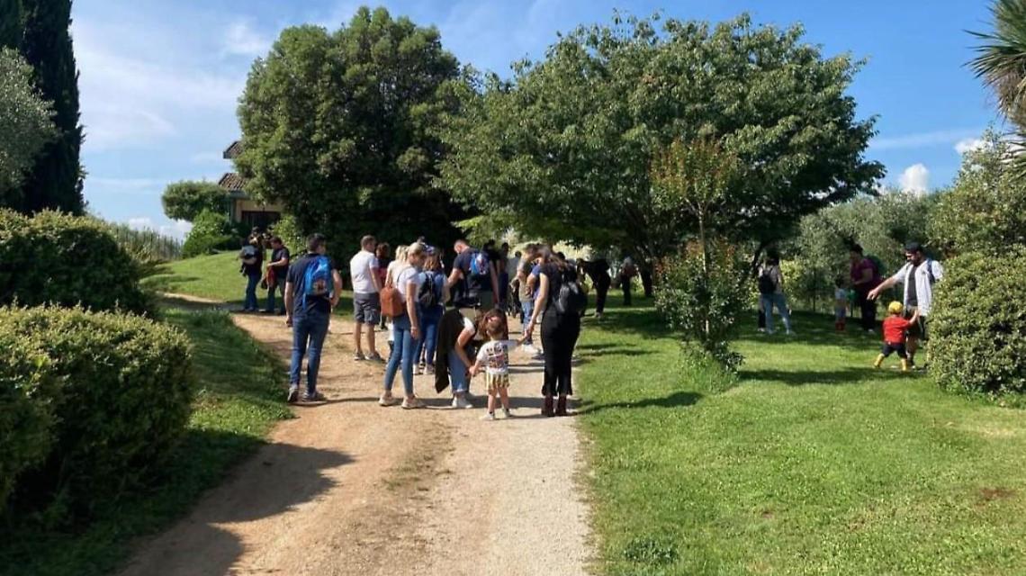 Una mattinata a contatto con la natura. Gita istruttiva per i bimbi dell'asilo nido