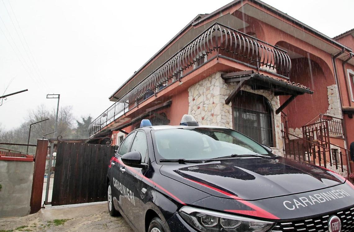 Stupro di gruppo, la ragazza conferma le accuse. Sentiti anche due imputati