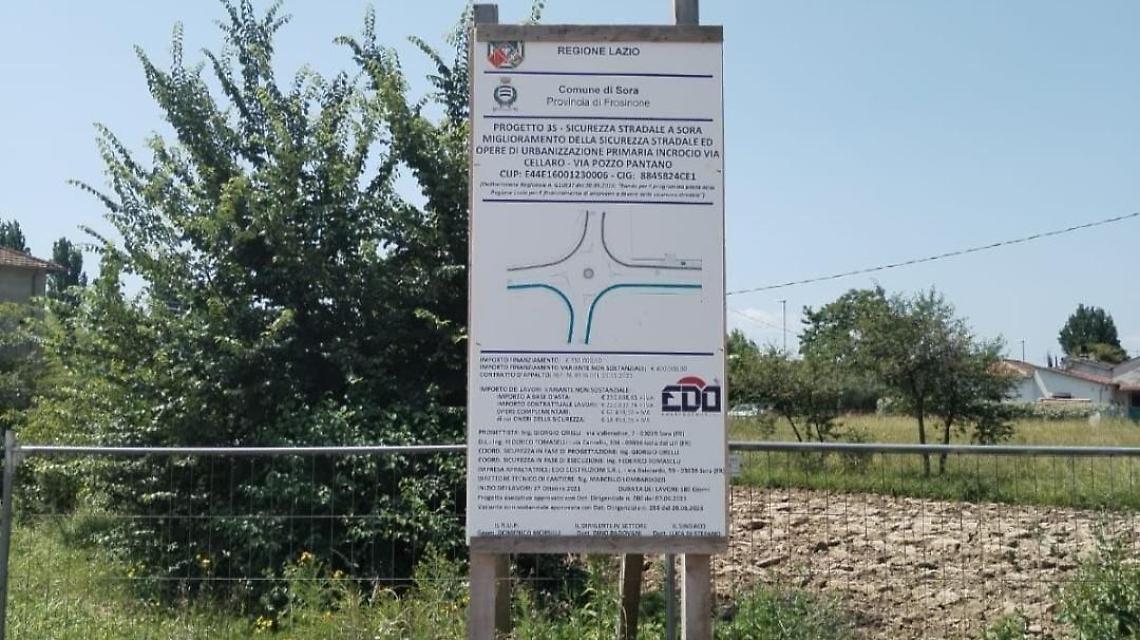 Rotatoria di via Cellaro. L'ex sindaco De Donatis : «Così è troppo piccola»