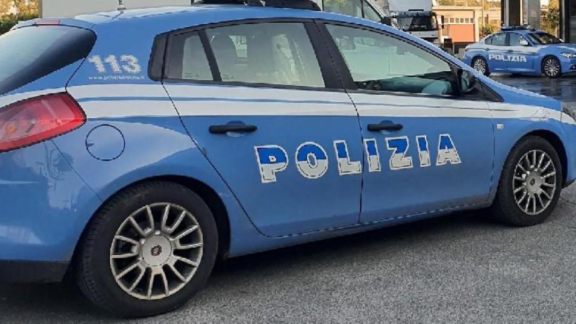 Rapina vicino all'ufficio postale. Riconosciuti dalla vittima e arrestati