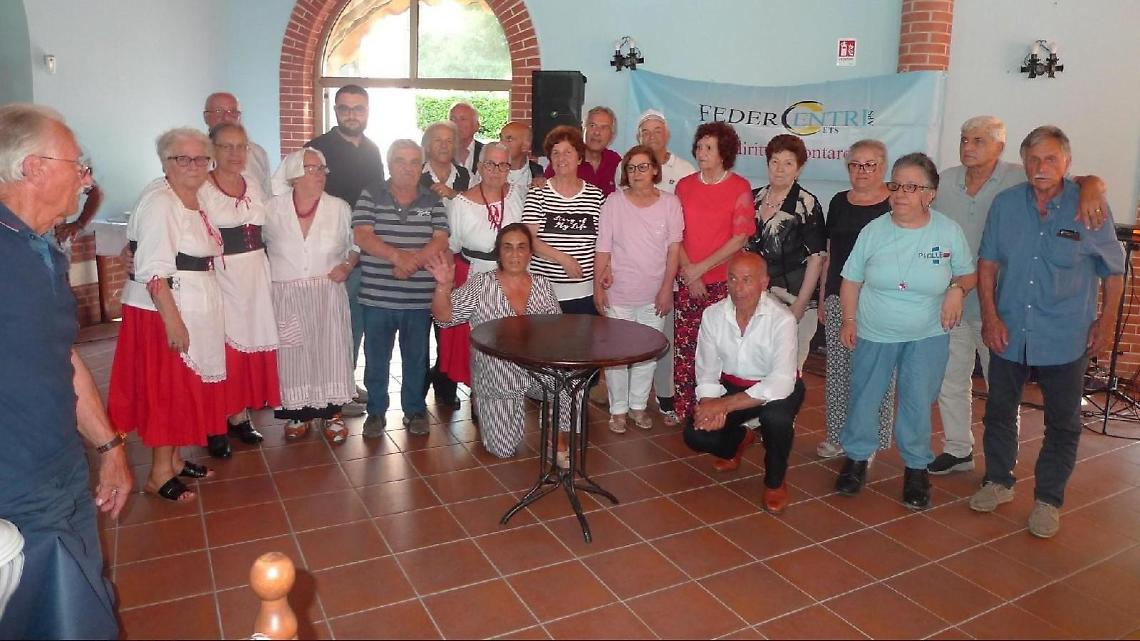 Musica e tanta allegria. La “Prima festa d'estate” fa il pienone