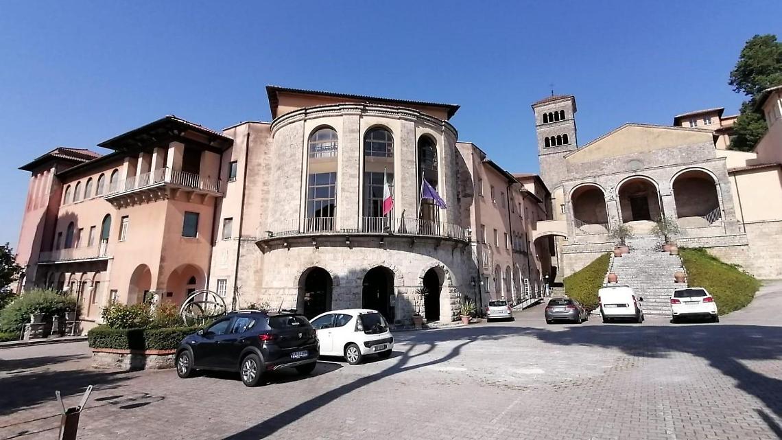 Lavori al Convitto, genitori preoccupati