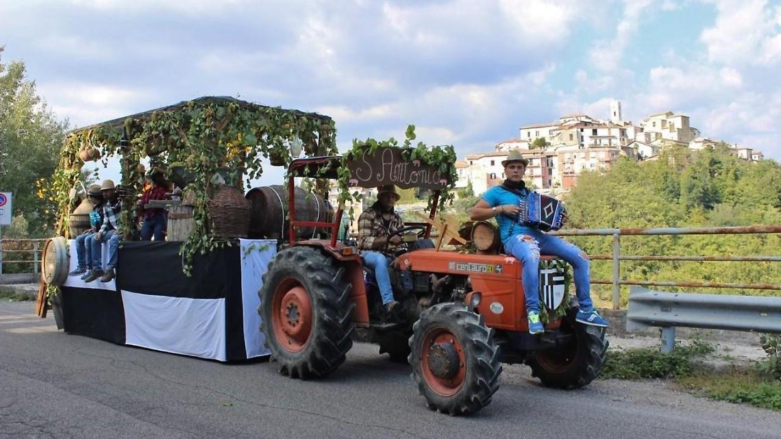 “Sagra dell'uva”, fervono i preparativi in tutto il paese