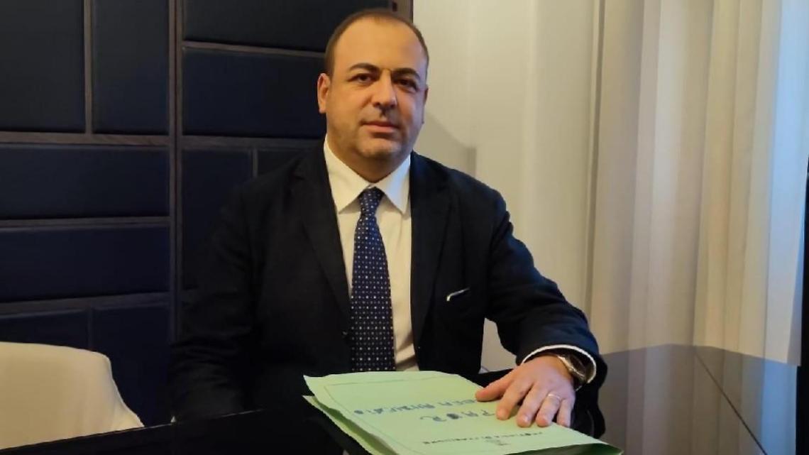 Incarichi legali, ora il caso si allarga. Cardinali attacca e chiede spiegazioni