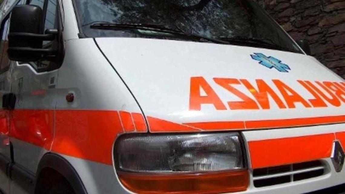 Bimba di cinque anni trovata morta nel letto dalla madre