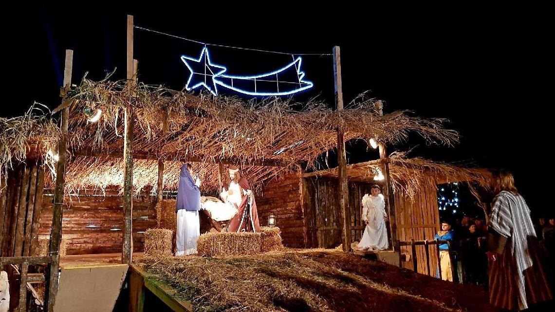 Il presepe vivente allo Scalo emoziona e incanta