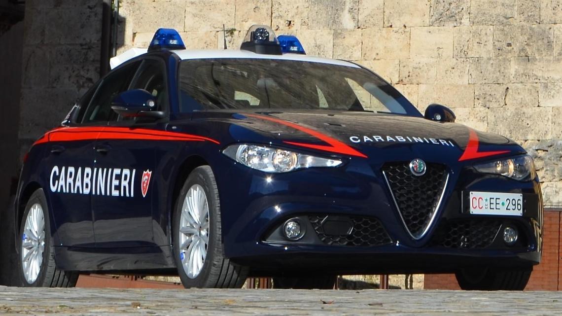 In crisi di astinenza tenta il suicidio. Salvato dai carabinieri