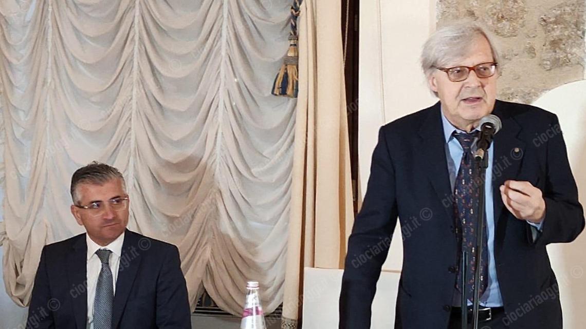 vittorio sgarbi massimo sera