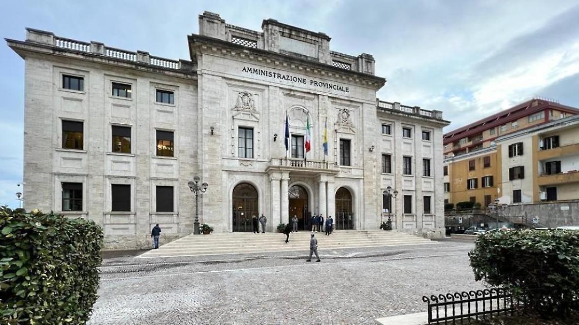 Blitz della Finanza alla Provincia. Gli accertamenti dopo alcune segnalazioni
