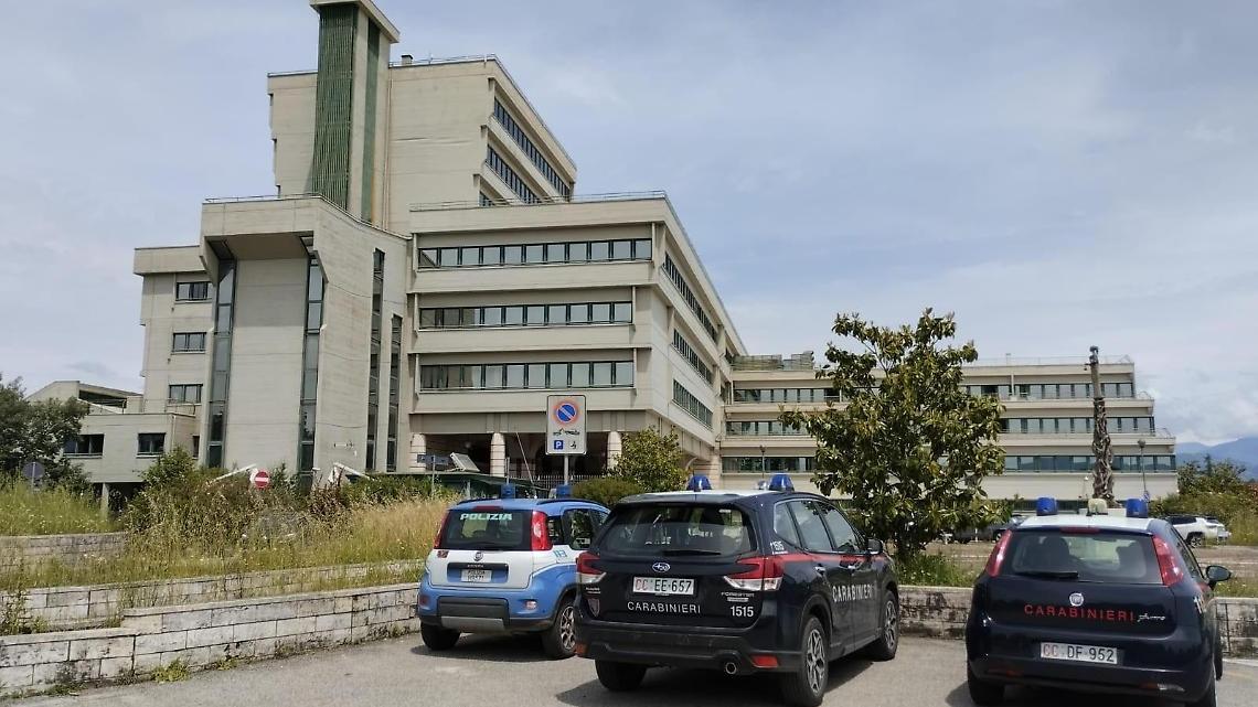 Violenza sessuale sulla figlia. Ieri l'udienza