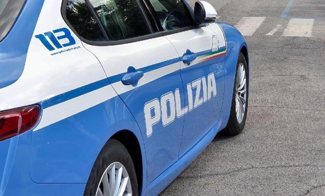 Va a depositare in banca l'incasso di un distributore, scippata di 40.000 euro