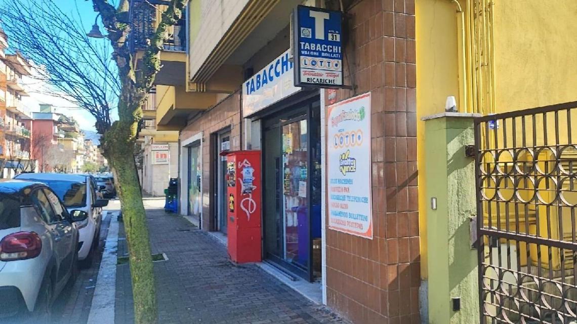 Svaligiata una tabaccheria. Secondo colpo in due anni