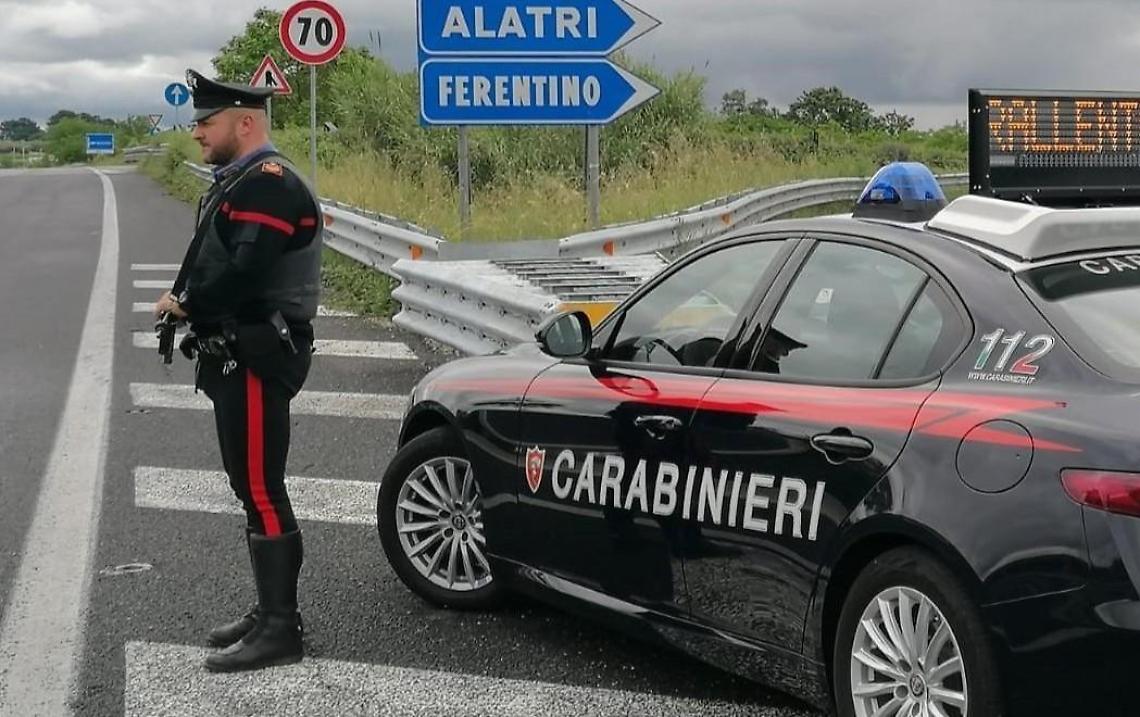 Ruba al centro commerciale. Arrestato dai carabinieri
