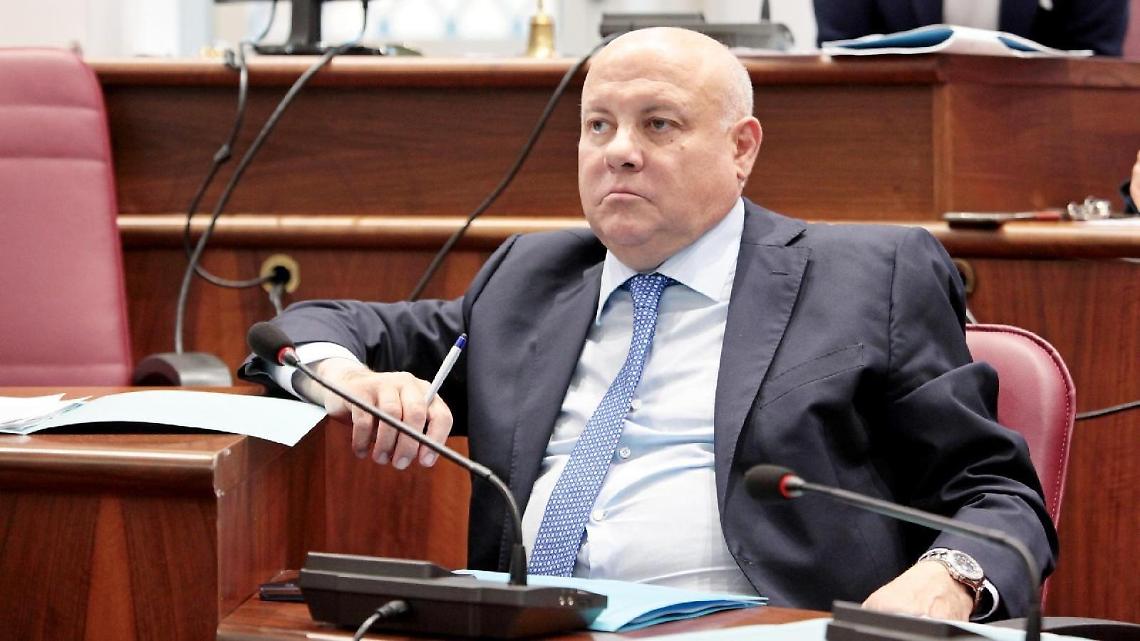 Adriano Piacentini picchiato e rapinato. Il racconto dell'assessore