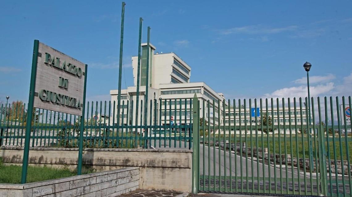 tribunale frosinone