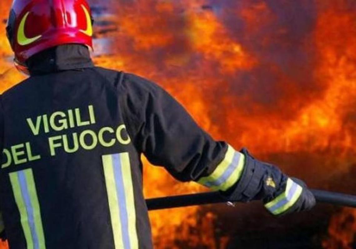 [LA CURIOSITA'] Fabbricato distrutto da un incendio per colpa dei... topi.