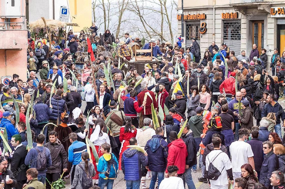 Carnevale, ecco le navette: orari e itinerari