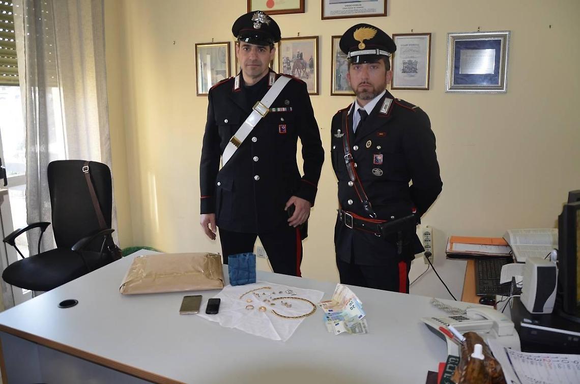 La refurtiva recuperata dai carabinieri di Aquino