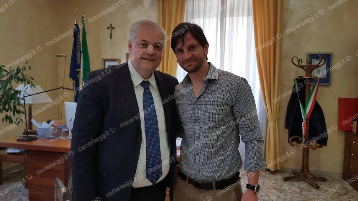 Trupiano delegato al quartiere San Giovanni-Restagno. L'opposizione: "Si discriminano gli altri"