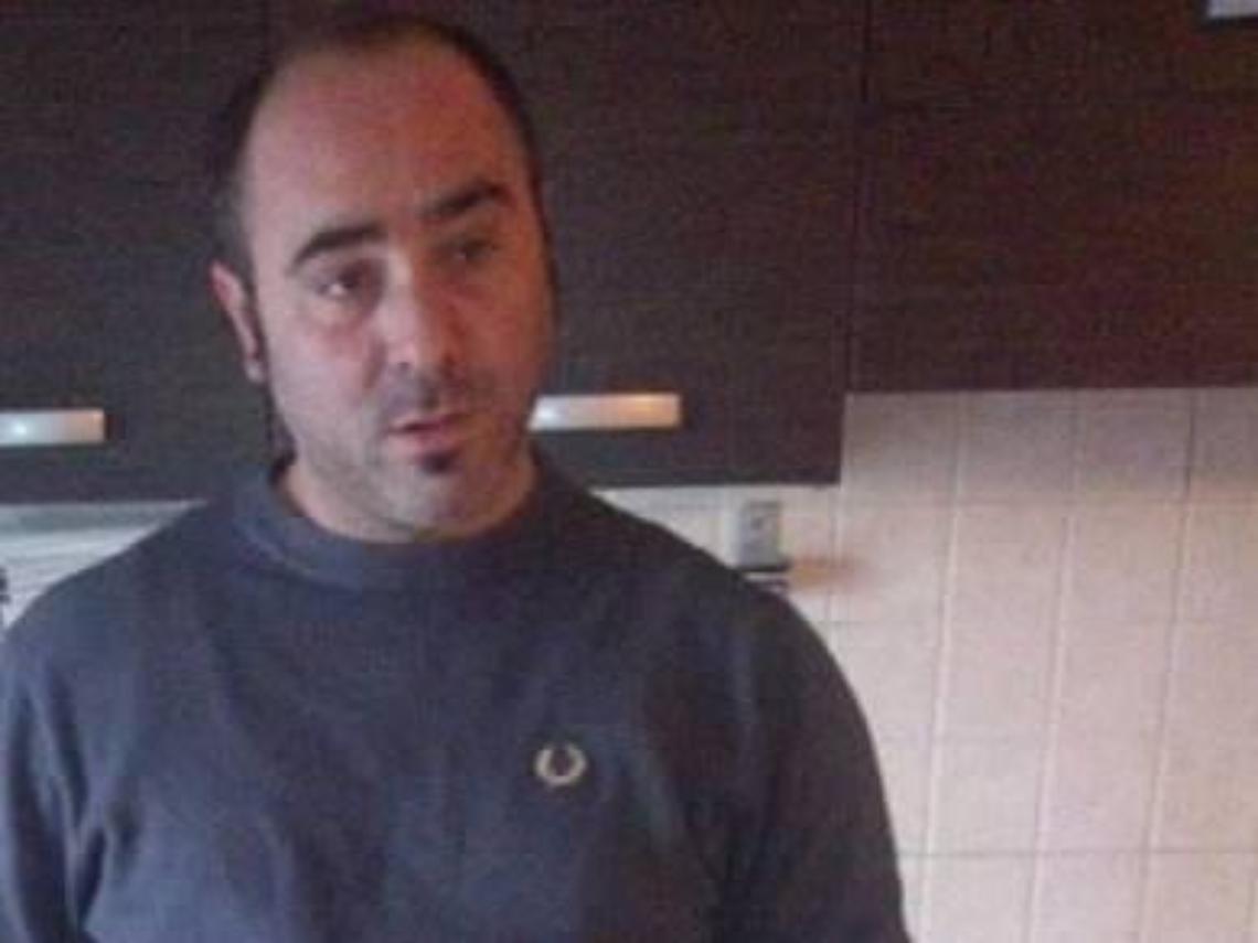 Morte Dino Valente: folla in lacrime per l'ultimo saluto. Decesso ancora da chiarire