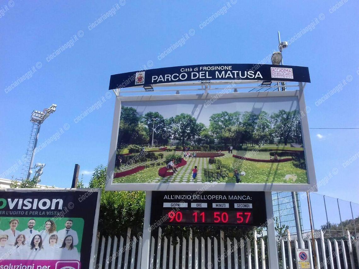 Parco del Matusa: il tabellone fa le bizze. E l'inizio dei lavori slitta di 3 mesi