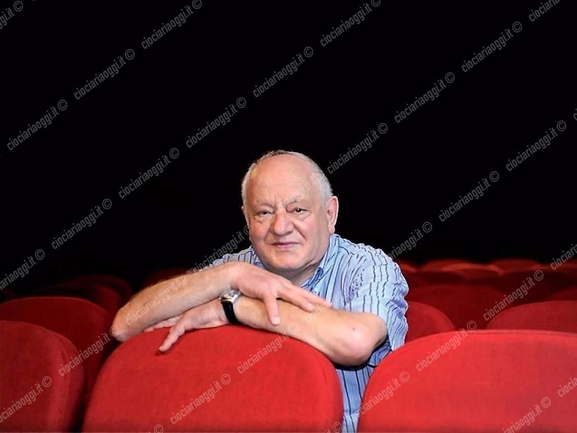 C'era una volta il cinema: dopo tanti anni Riccardo Amato va in pensione e la storica sala chiude