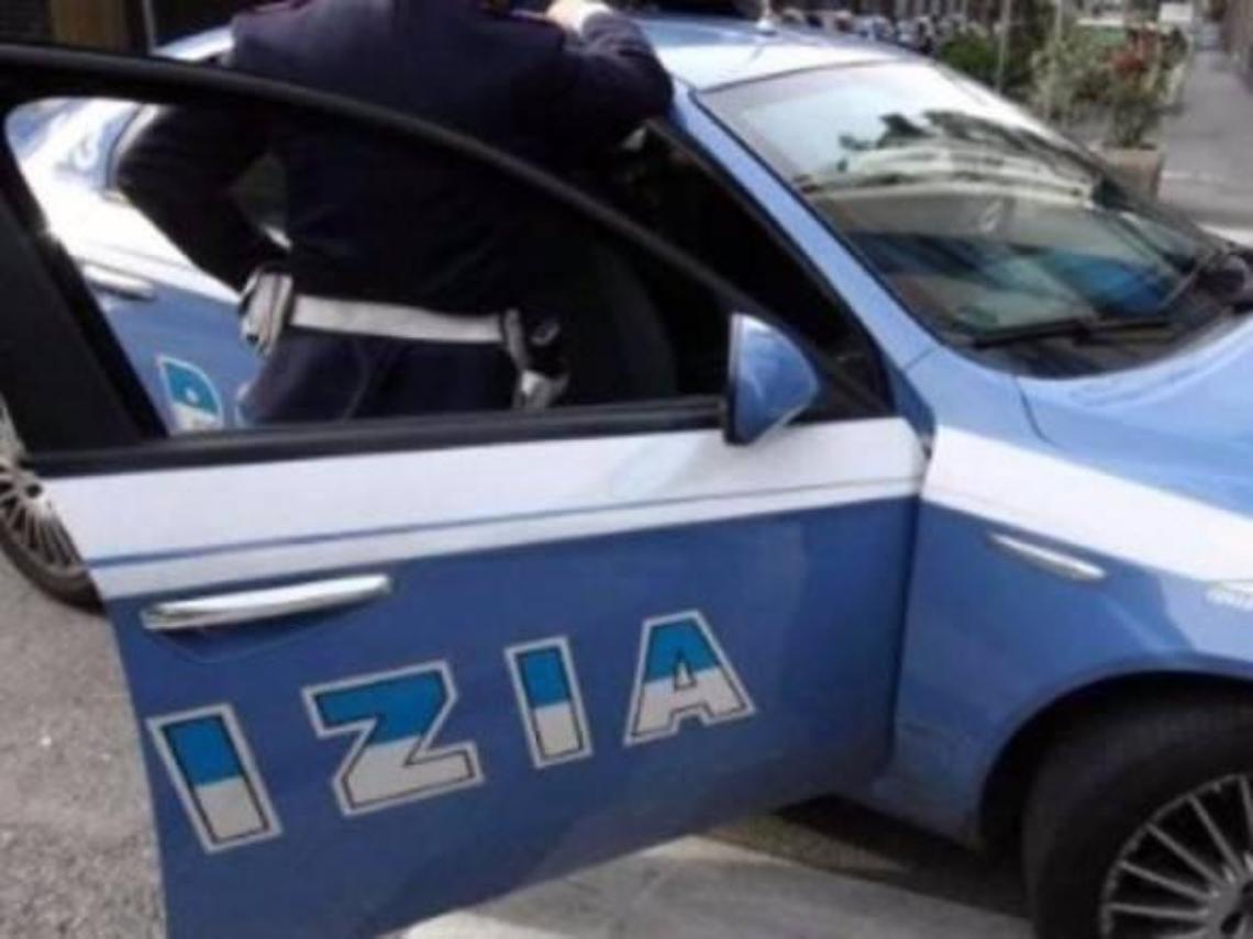 Ladri in casa localizzati grazie al cellulare: i malviventi per fuggire picchiano i poliziotti