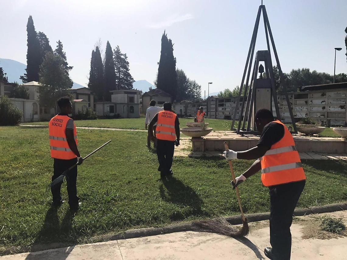 I migranti lavoreranno gratis per il Comune