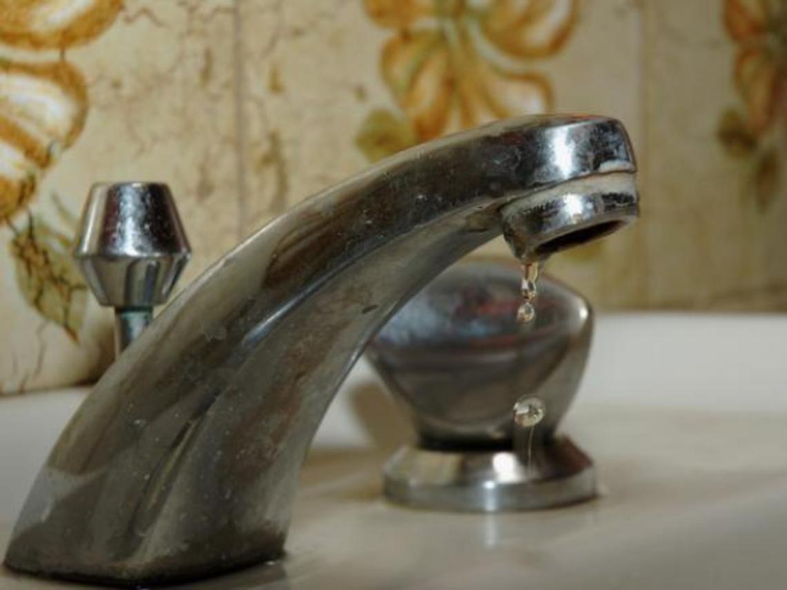 Improvvisa sospensione del flusso idrico: l'elenco delle zone interessate