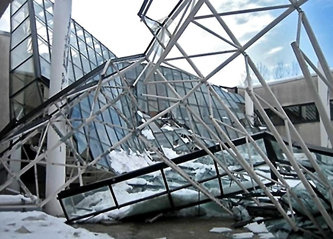 Crollo del conservatorio: tutti assolti per la neve