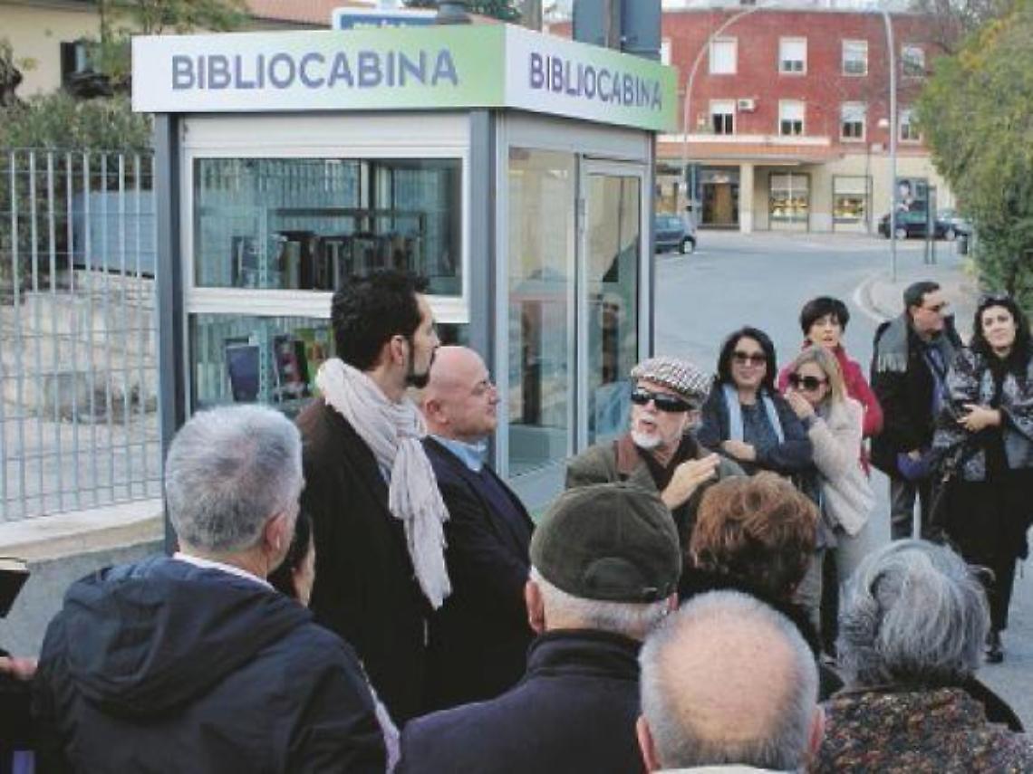 Il bookcrossing c'&egrave;: inaugurata la bibliocabina