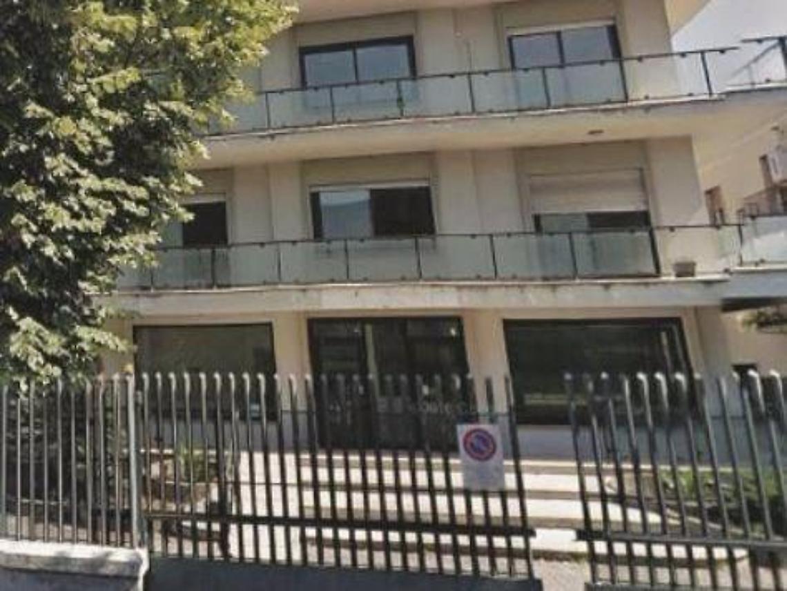Dà in escandescenze dentro il Serd. Attimi di paura per il personale