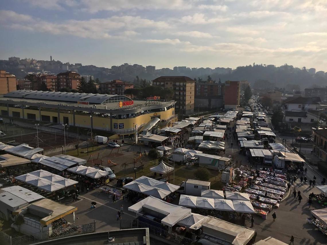 Mercato a Selva Piana: proroga fino a marzo