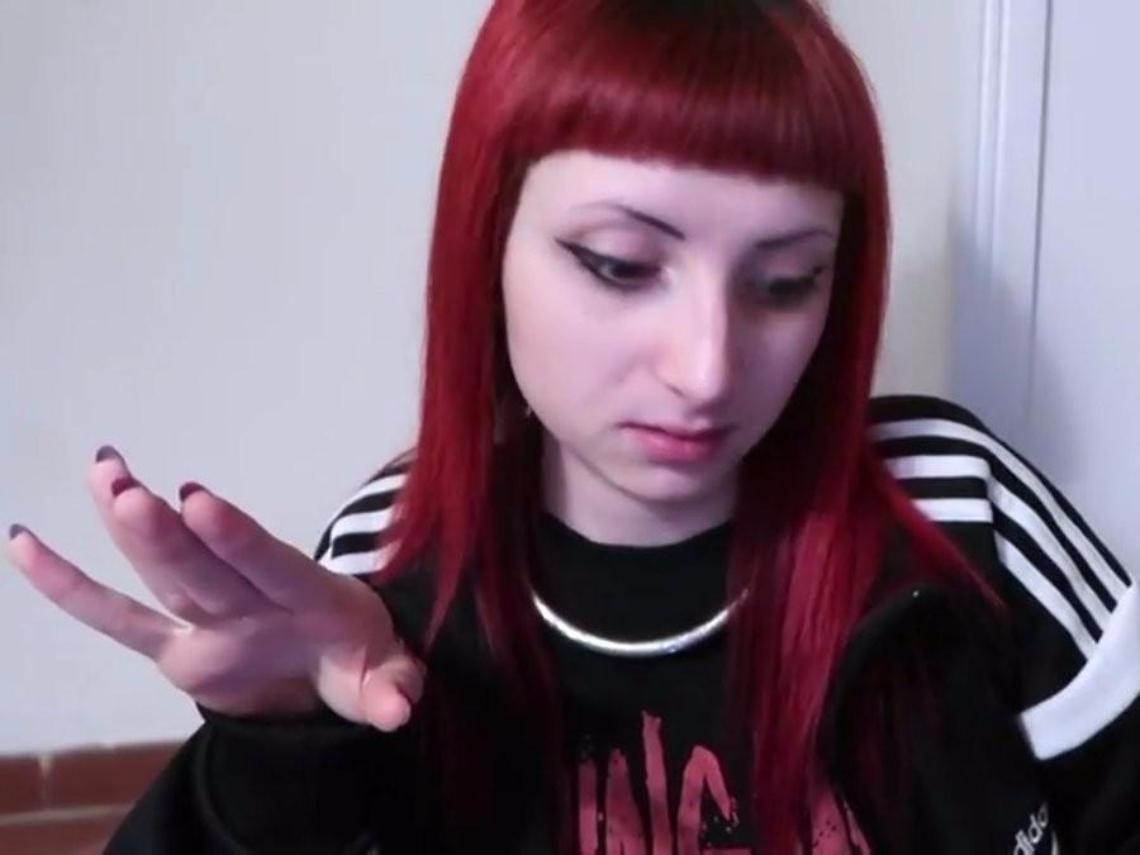 Lilly Meraviglia alla libreria Ubik: bagno di folla per la star del web