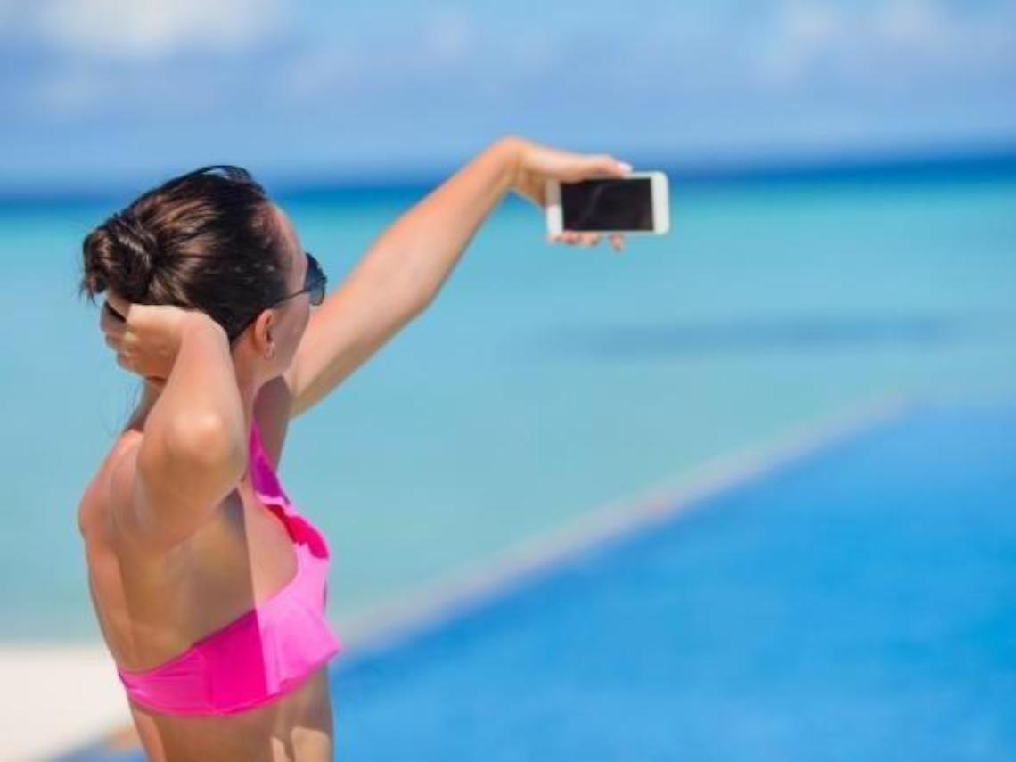 [LA CURIOSITA'] Quando i selfie diventano un'ossessione: ecco cos'è la "selfite"