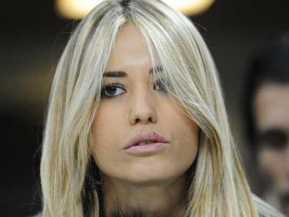 Dramma per Elena Santarelli: il figlio è gravemente malato. Lettera su Instagram