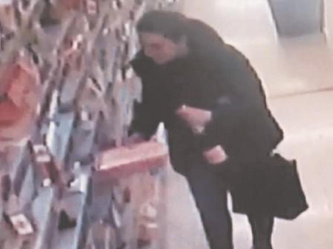 Furti a ripetizione ai Conad: champagne e rum vanno a... ruba