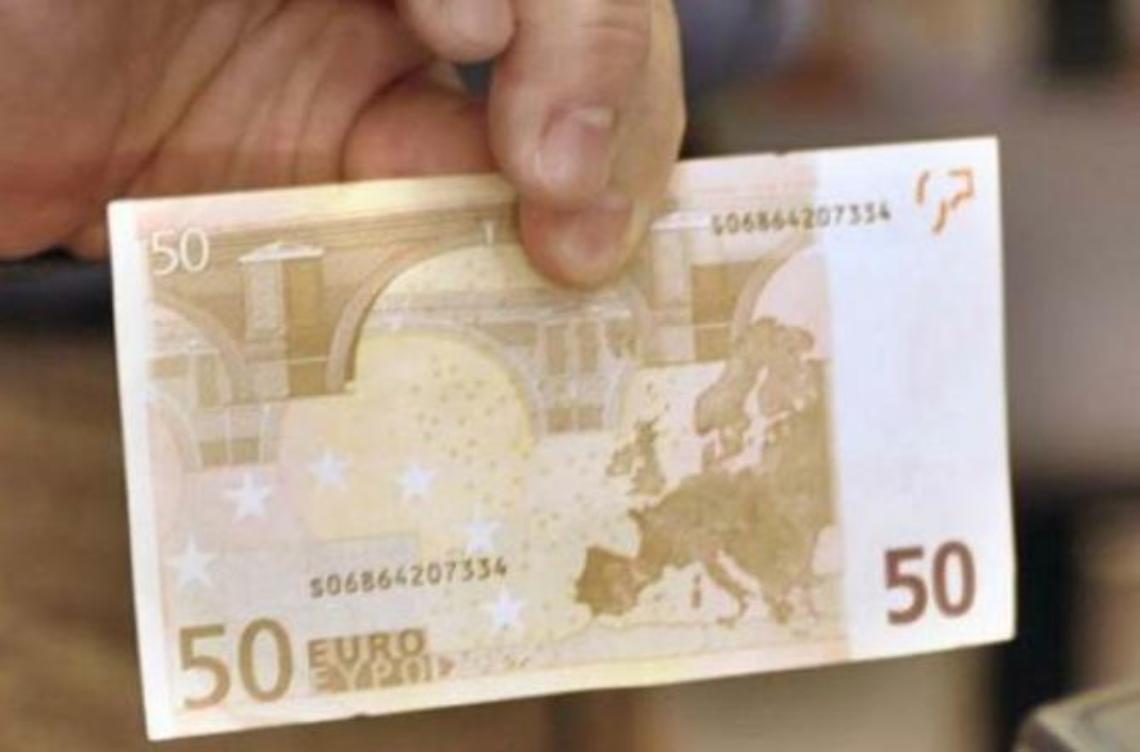 Banconote false: due giovani nei guai