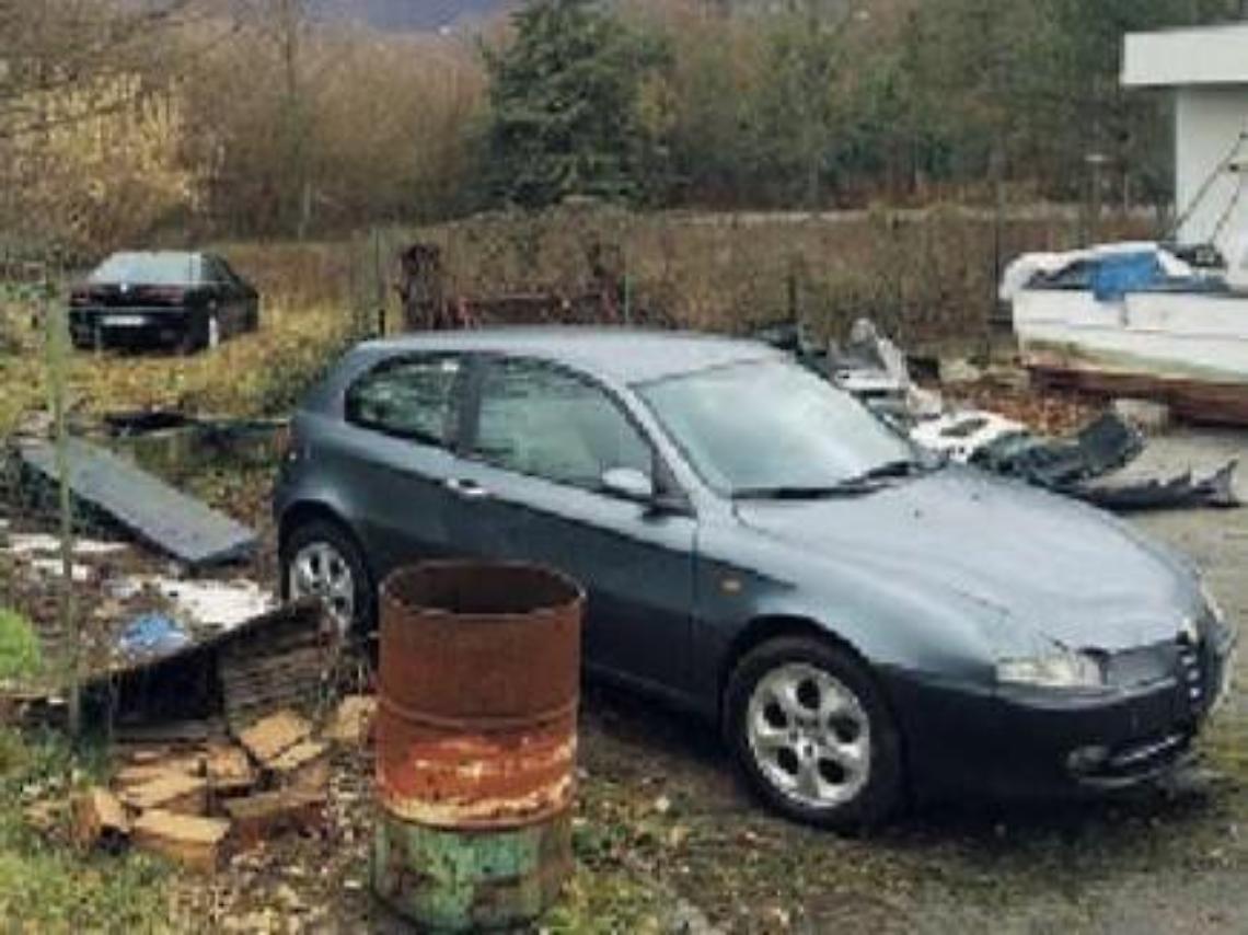 Ladri scatenati: doppio colpo nella notte, nel mirino autosalone e carrozzeria