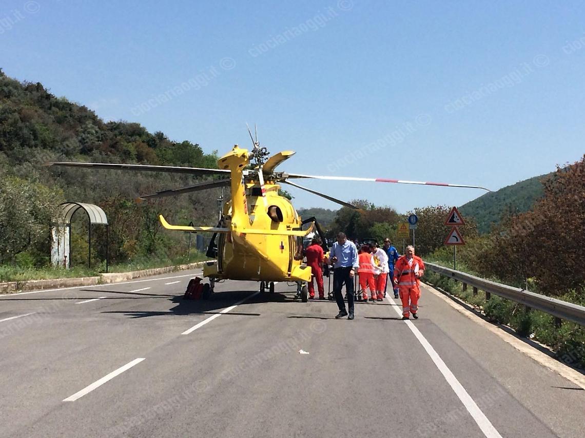 Incidente sull'Anticolana: scontro auto-furgone, ferite due donne. Una &egrave; grave