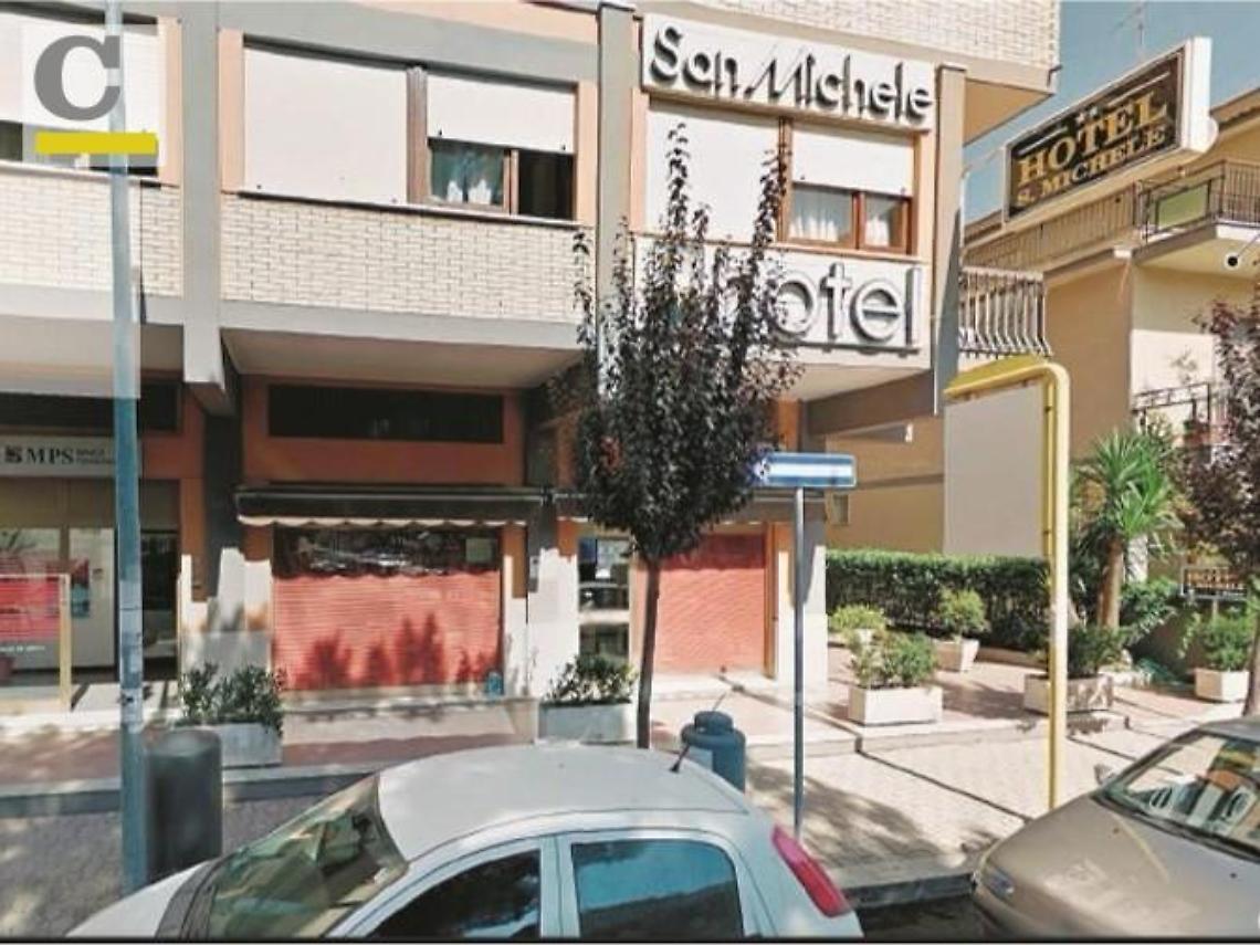 Giovani ragazze costrette a vendersi in hotel: clamorosa decisione dei giudici