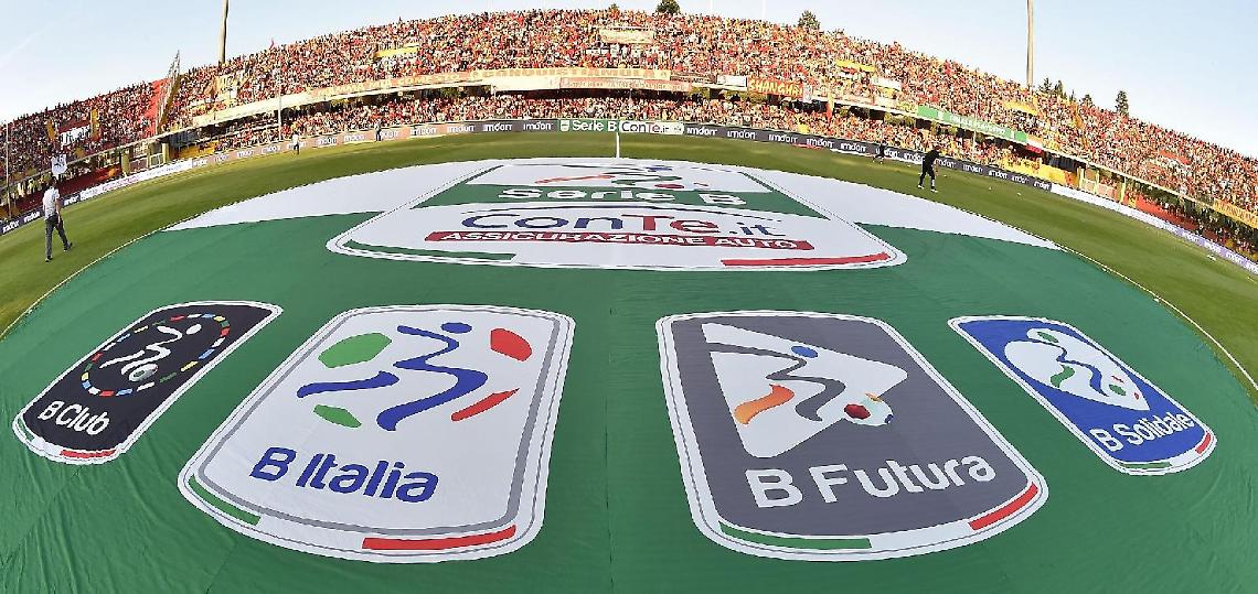 Tentato illecito sportivo, deferiti calciatori e società. Il Parma ora rischia la A