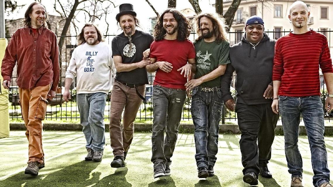 La Bandabardò in concerto gratuito, questa sera, per l'Etnomonte Festival