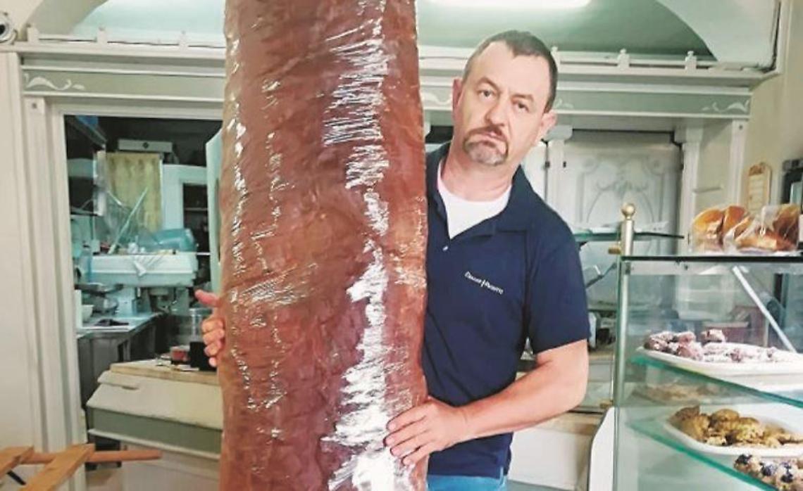 Ceprano, la "cantamessa" di Marcello: un pane da guinness